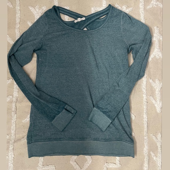 Blue yoga long sleeved sweatshirt - Picture 1 of 2